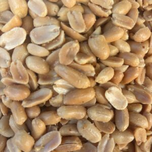 Cacahuete frito con sal